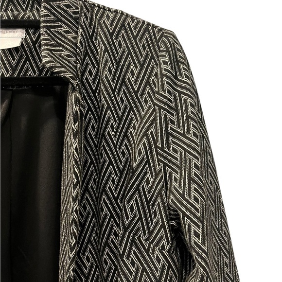 Chico's Black and White Blazer Classic Open-Front Design Women’s Size 2 Work - Picture 3 of 7